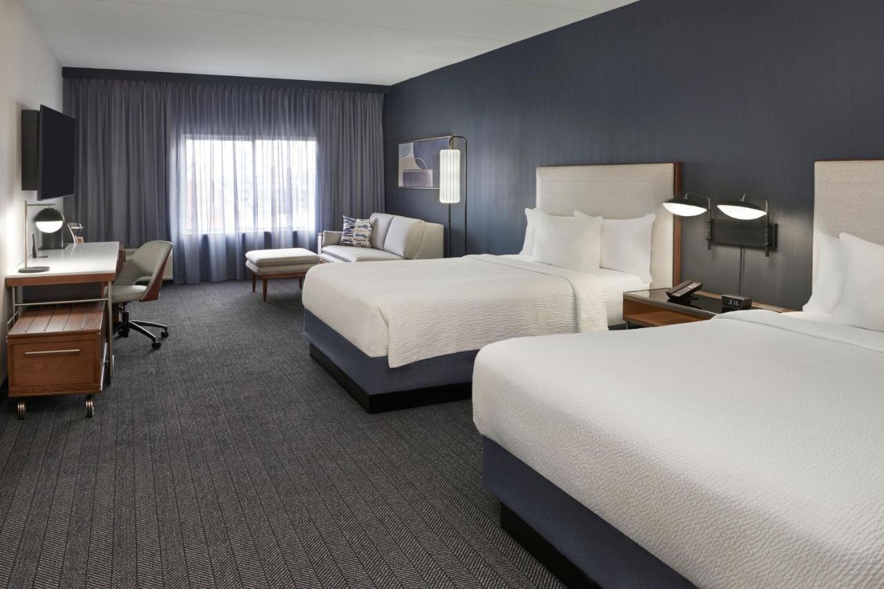 Courtyard By Marriott Toronto Mississauga/Meadowvale Exterior foto