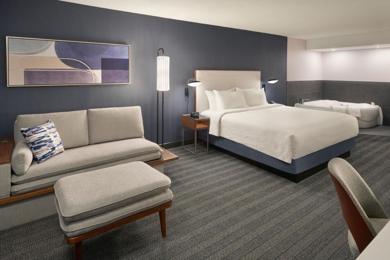 Courtyard By Marriott Toronto Mississauga/Meadowvale Exterior foto
