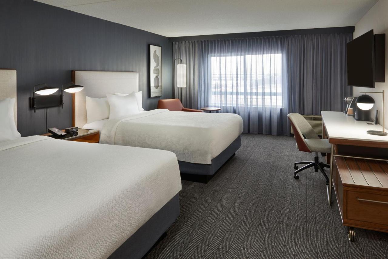 Courtyard By Marriott Toronto Mississauga/Meadowvale Exterior foto
